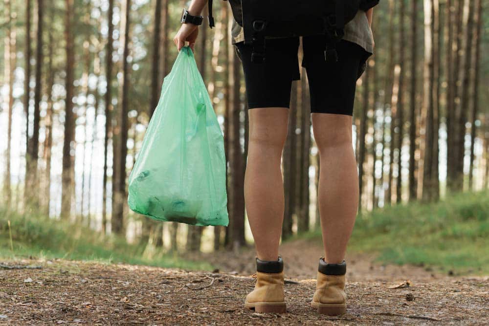 Minimize the environmental impact on the Camino de Santiago