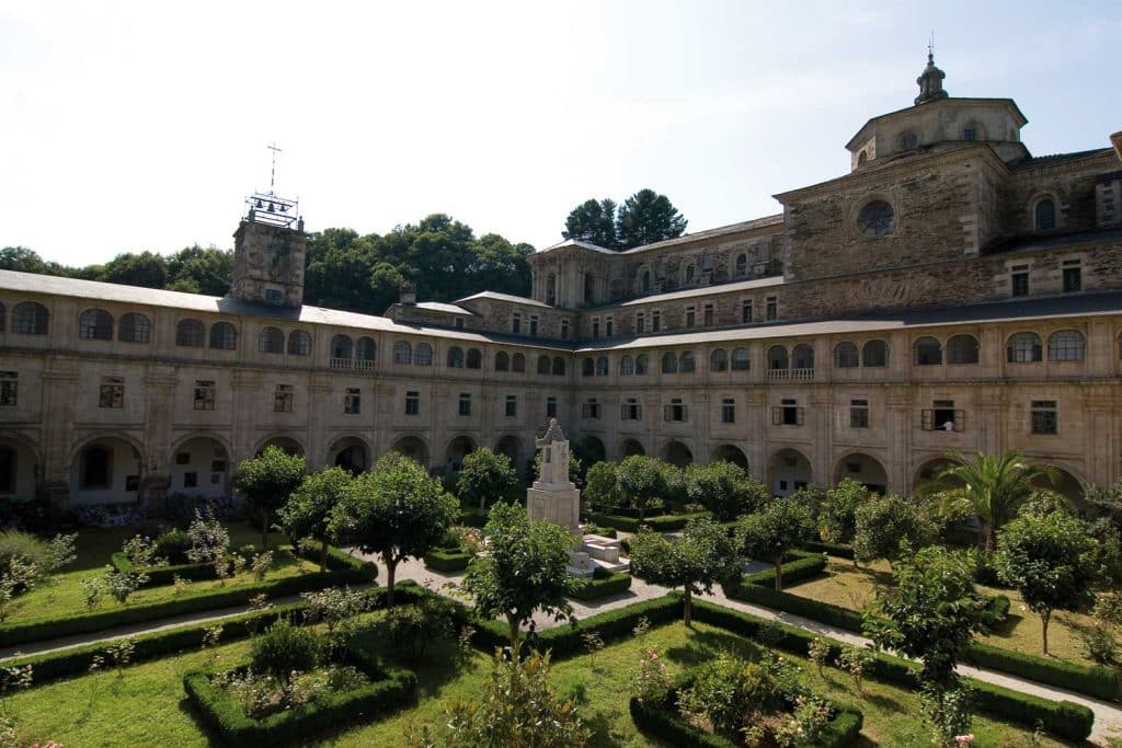 Cloister-monastery-of-samos