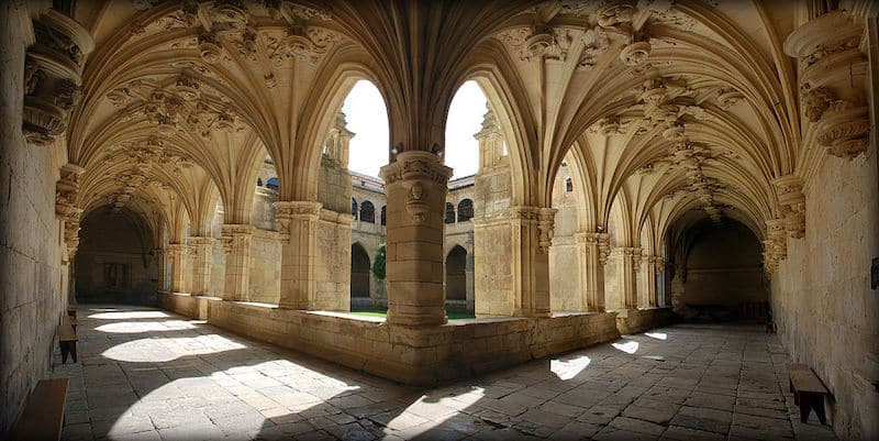 monasterio-san-zoilo-camino-frances