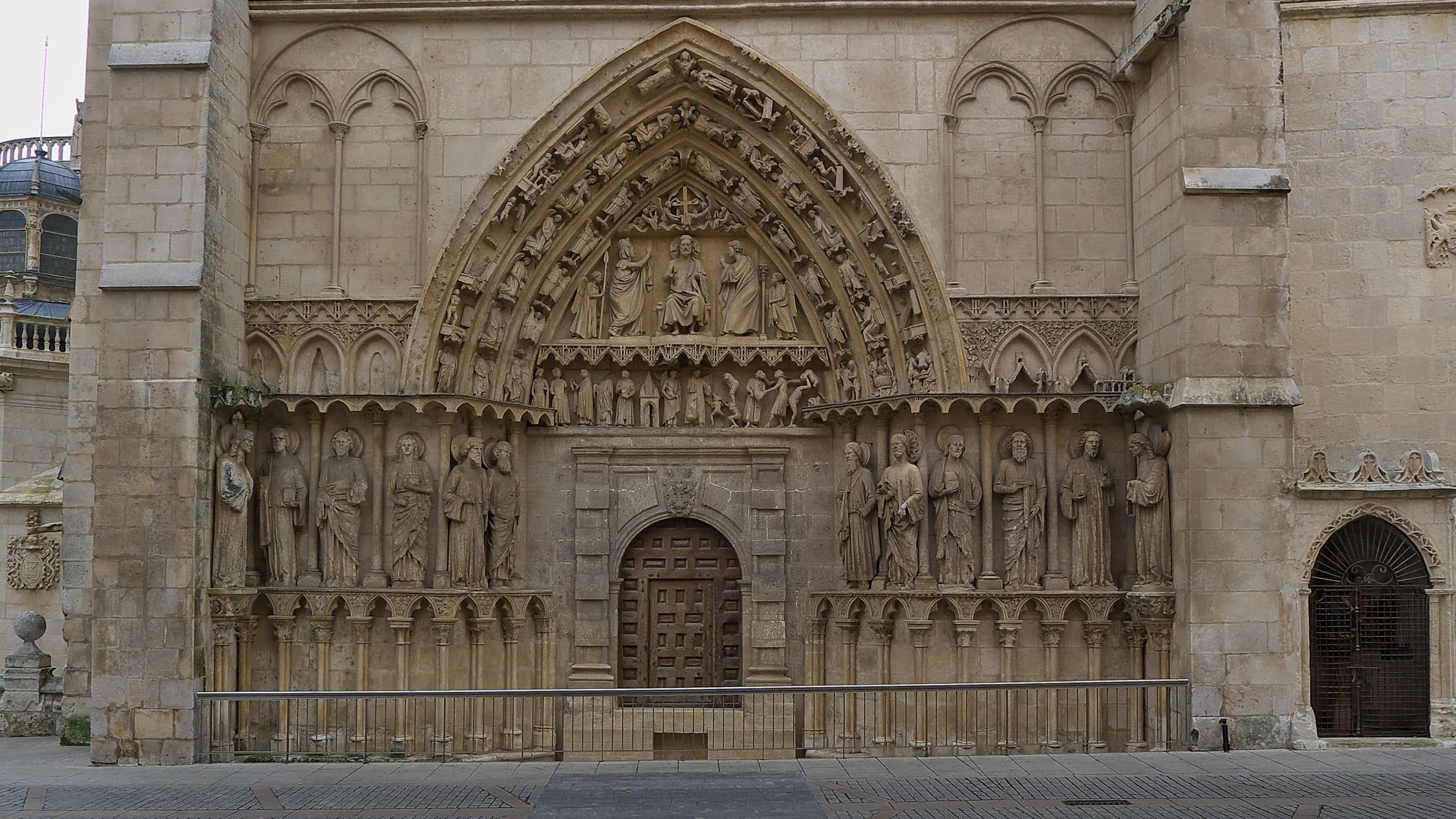 Puerta Coroneria Catedral Burgos