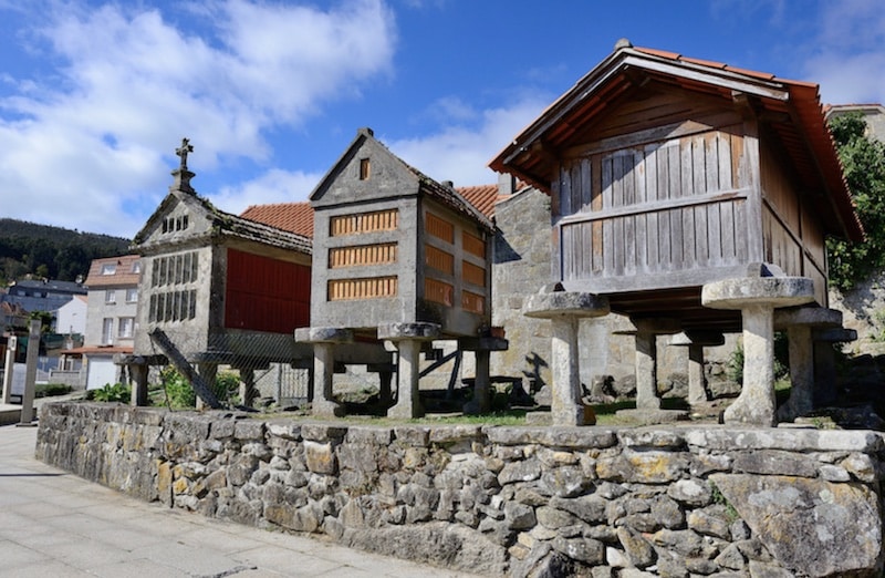 group excursions near Santiago de Compostela