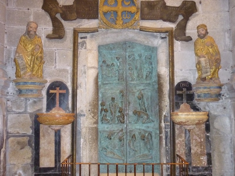 Year-of-mercy-2016-holy-door